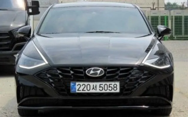 인천자동차중고할부 쏘나타 (DN8) 2.0 프리미엄 플러스 매물 사진 11 - 2022/06 161,689km